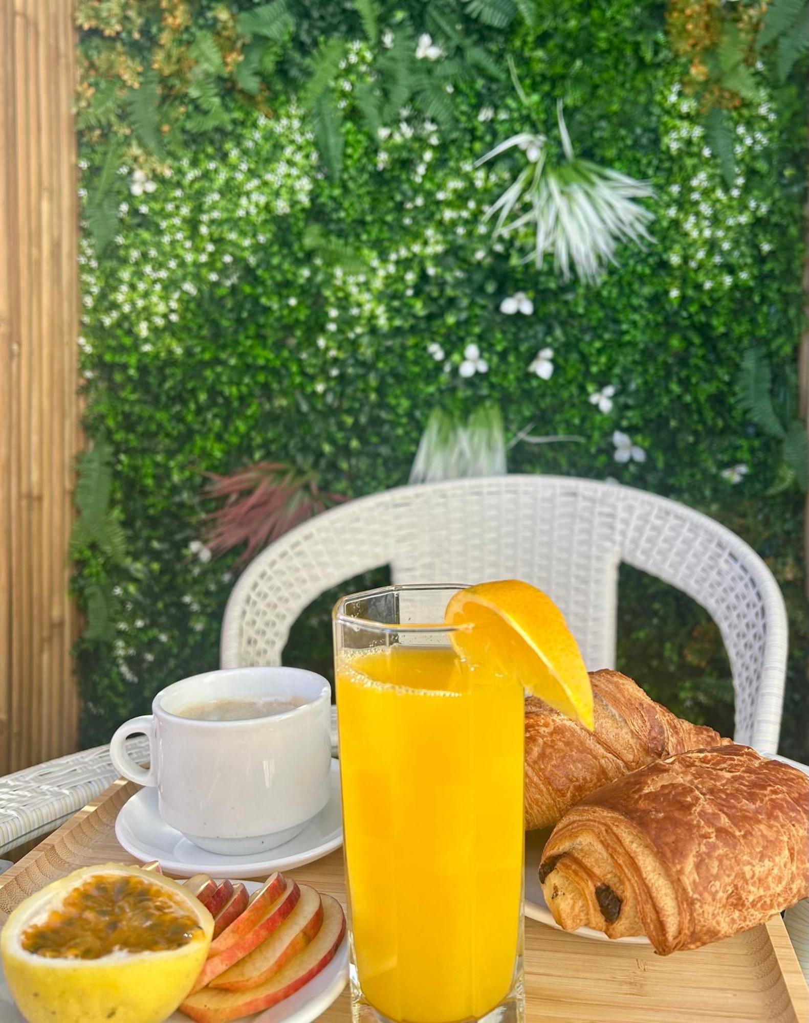 Cocon Cosy Et Verdoyant - Private Parking, Breakfast, Wifi, Netflix Καν Εξωτερικό φωτογραφία